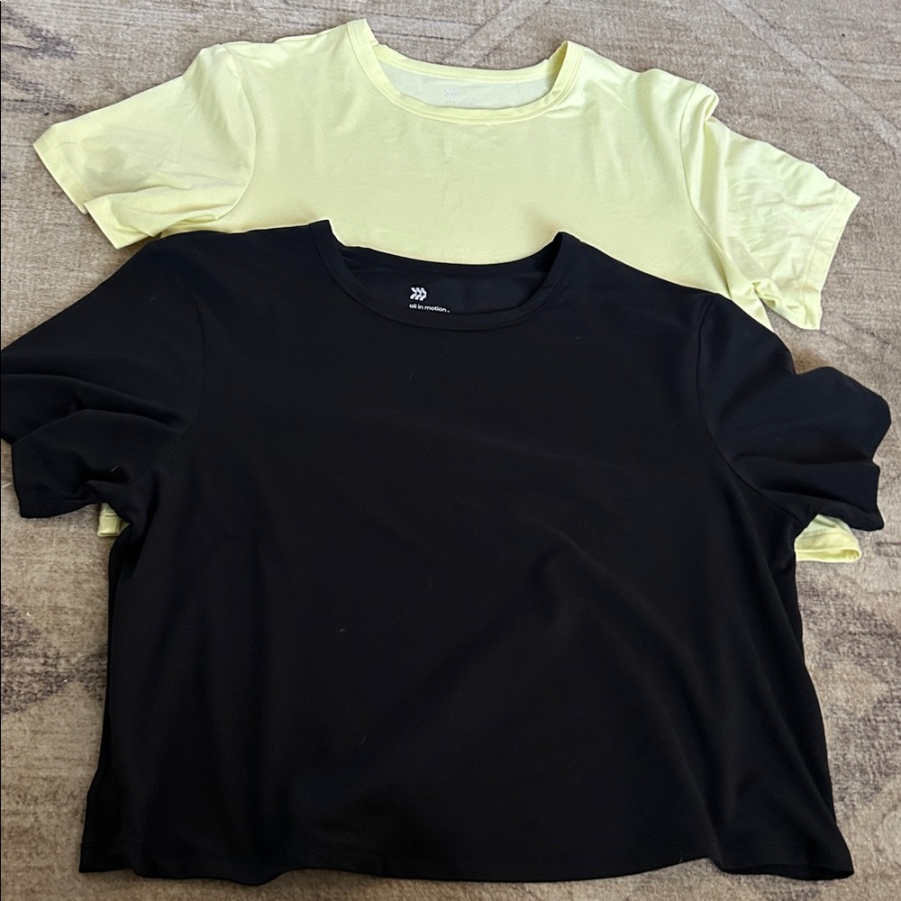 2 All In Motion Crop Tees Size Medium - Picture 2 of 8